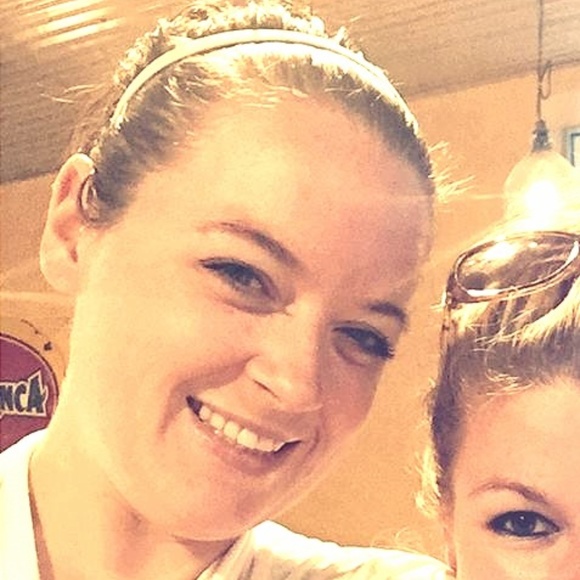 Meet your Posher, Ashley - Picture 1 of 1